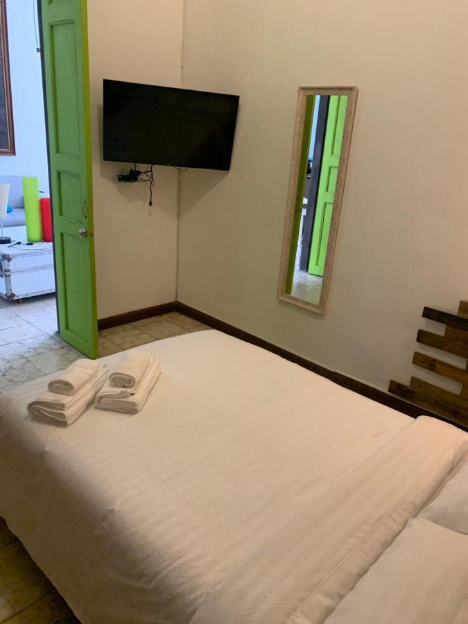 Casa Blanca San Antonio Hostal Boutique Cali Exteriör bild