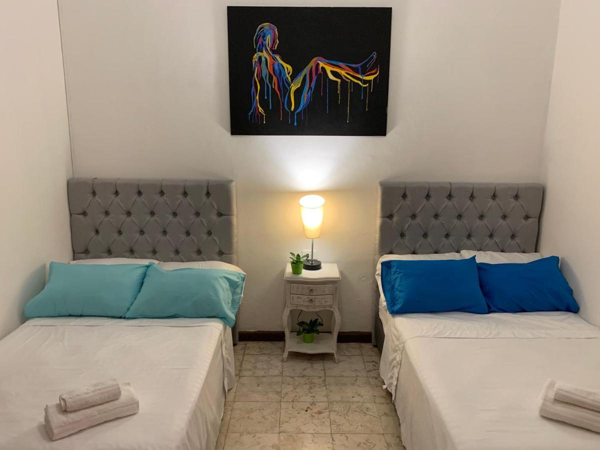 Casa Blanca San Antonio Hostal Boutique Cali Exteriör bild