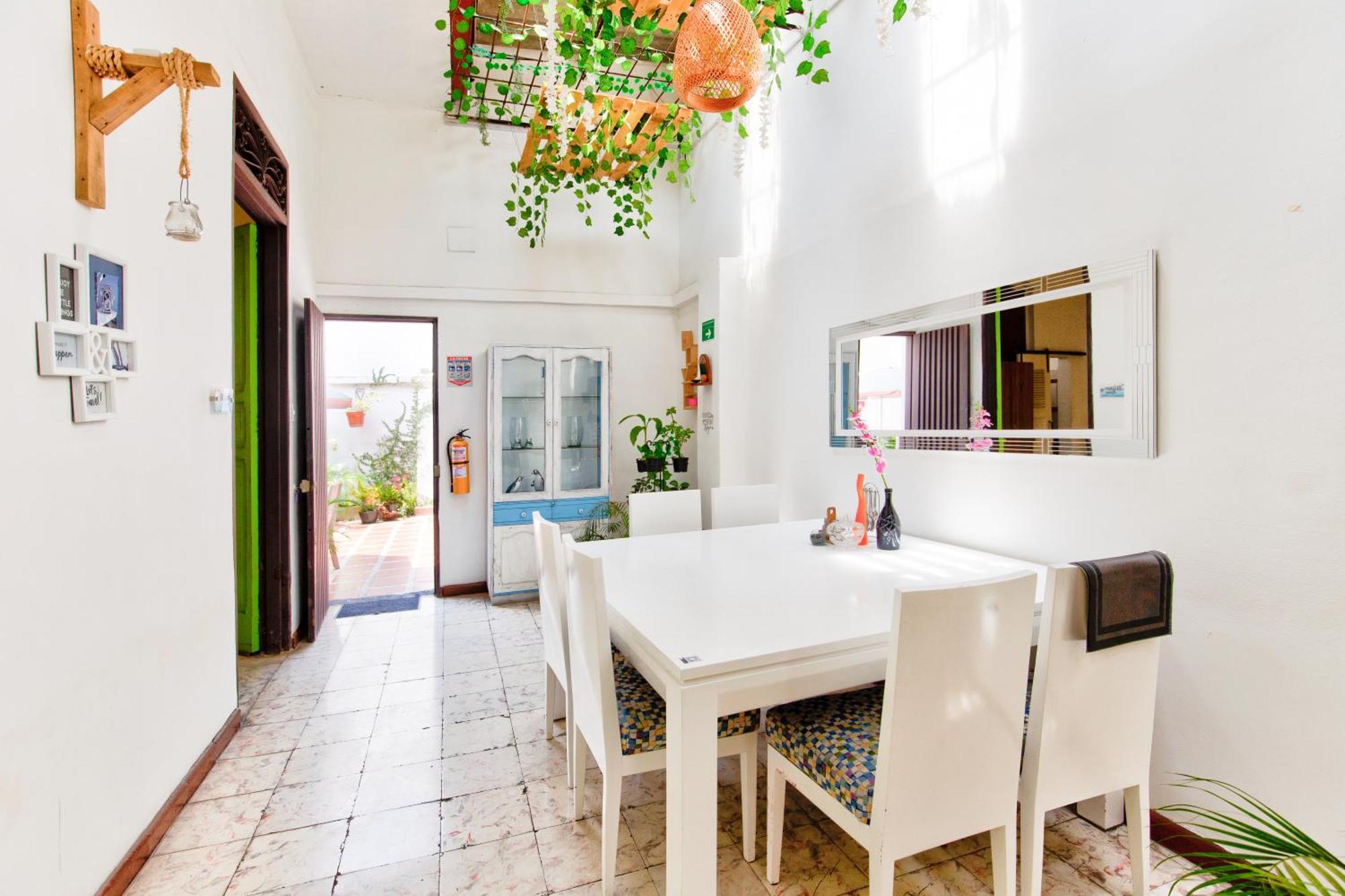 Casa Blanca San Antonio Hostal Boutique Cali Exteriör bild