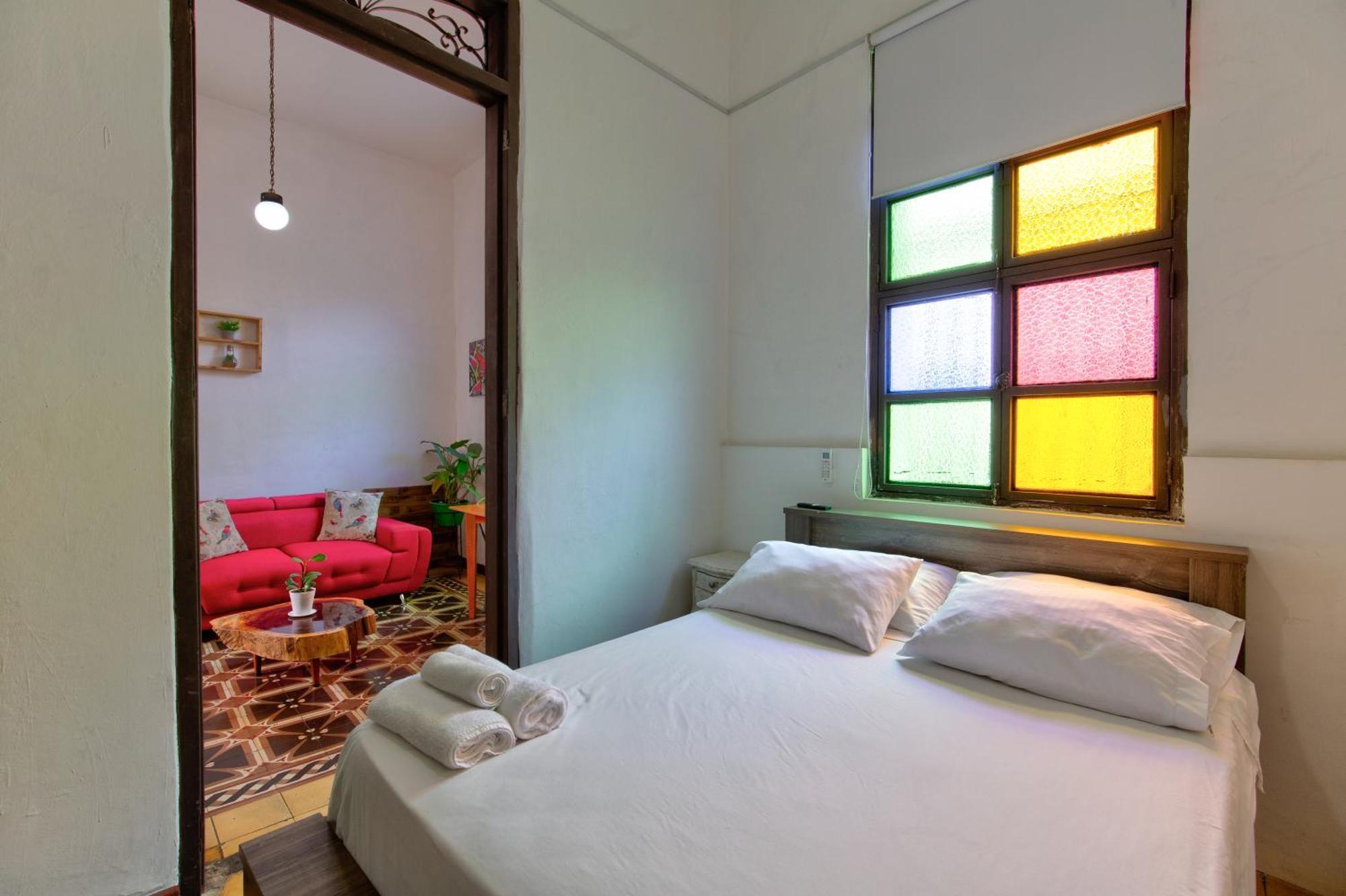 Casa Blanca San Antonio Hostal Boutique Cali Exteriör bild